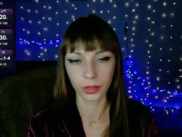 Offline Lady-Caroline on BongaCams