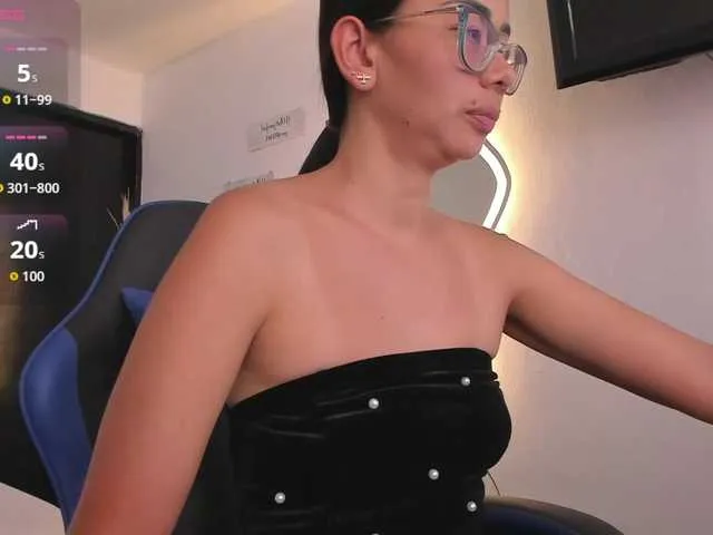 Offline lakshmi-rai on BongaCams