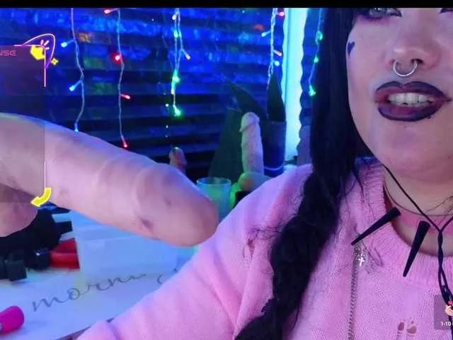 Offline Laura-Wicked on BongaCams