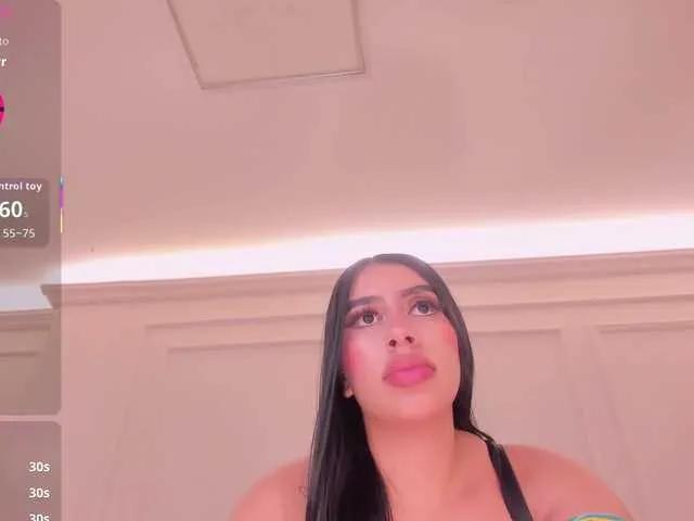 Offline LeahLombardi on BongaCams