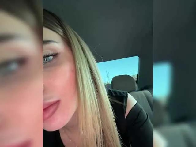 Offline LedyMiya on BongaCams