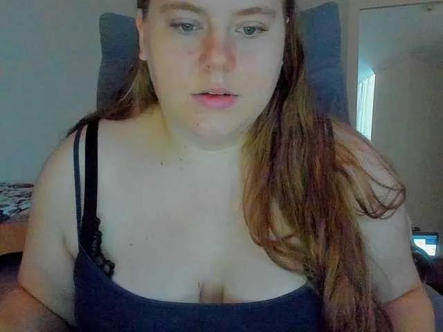 Offline Leilia on BongaCams
