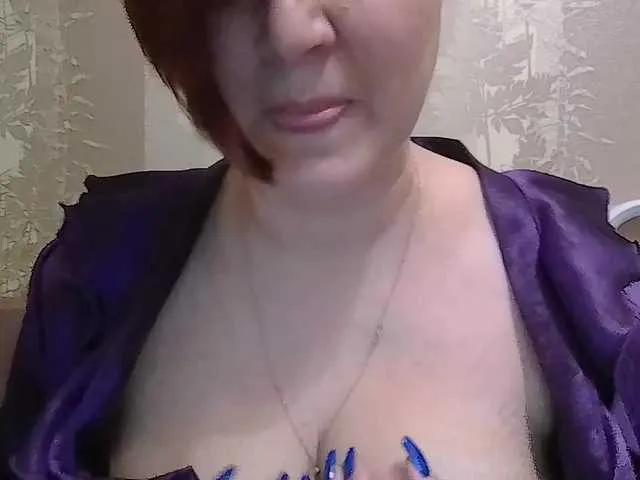 Offline Lelly1 on BongaCams