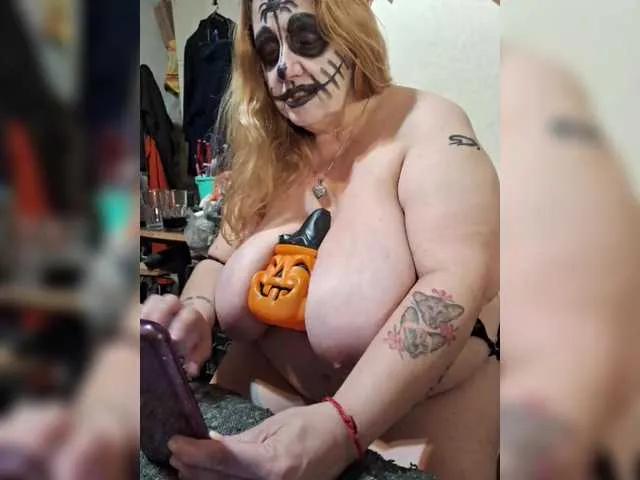 Offline Leoncarpita on BongaCams