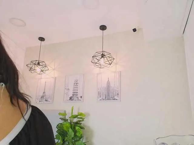 Offline Lia-Mar on BongaCams