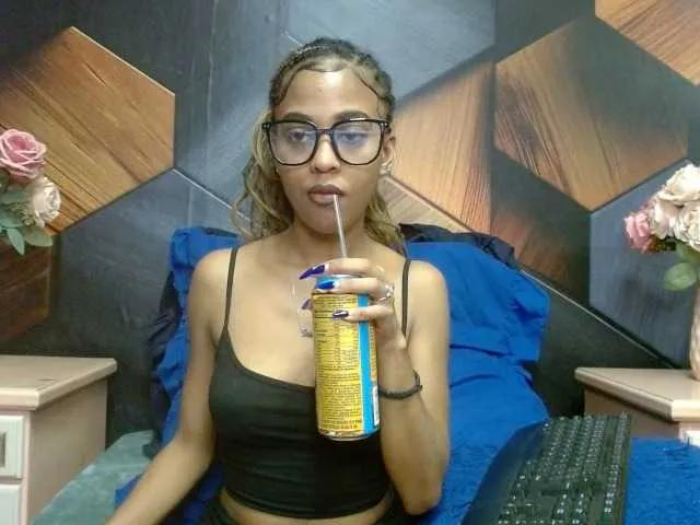 LilMisDiva on BongaCams 