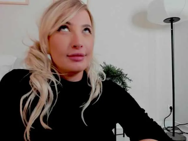 Freechat LilouKatt on BongaCams