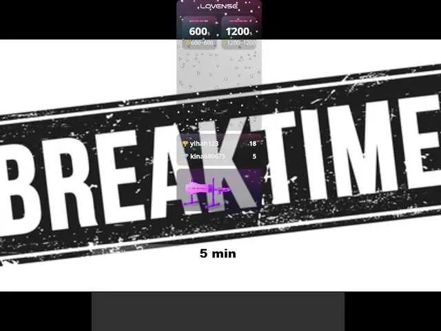 Offline Little-Siena on BongaCams