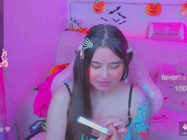 Offline LittleKitsune on BongaCams