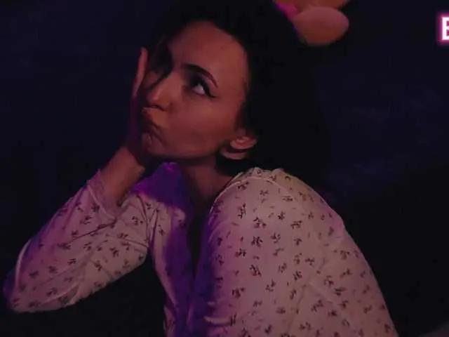 Freechat LollyGirlMoon on BongaCams