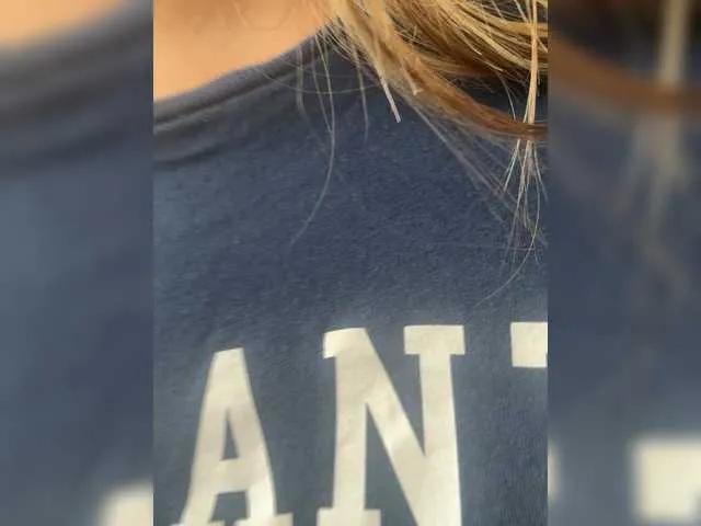 Offline LunaBiely on BongaCams