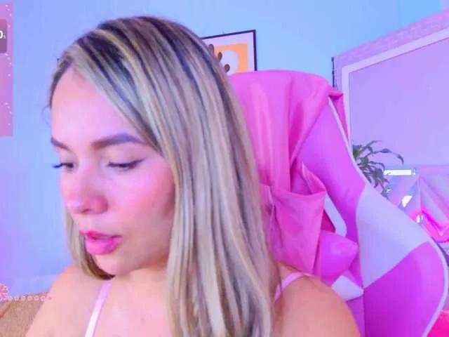 Offline LunaBiely on BongaCams