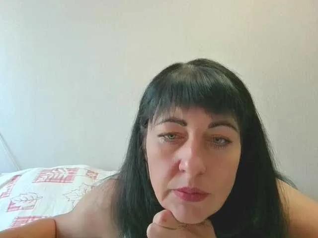 Offline LunaTwilight on BongaCams