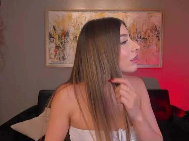 Offline MaddisonTaylor on BongaCams