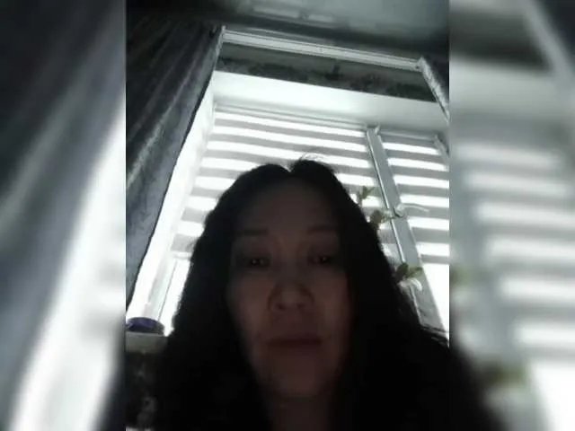 Offline Manamy on BongaCams