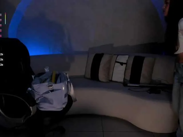 Offline MarianneLane on BongaCams