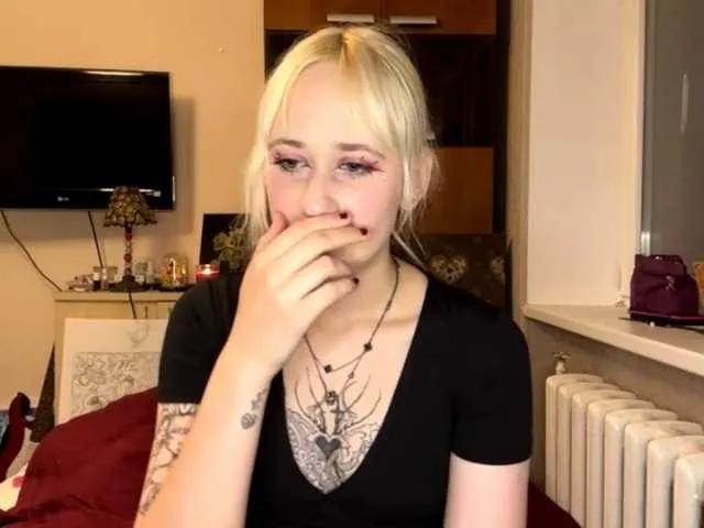 Freechat MaryjaneMacdougal on BongaCams