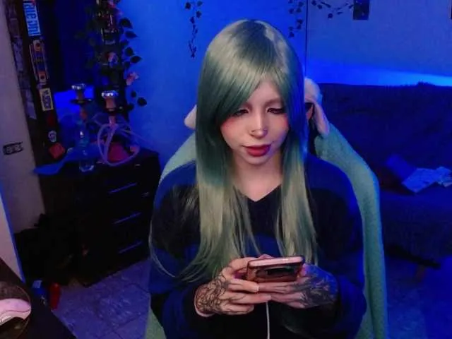 Offline MaryJannes on BongaCams