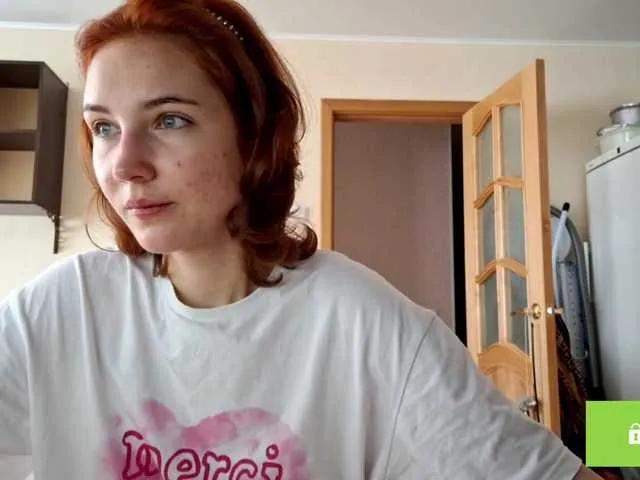 Offline MaxieDungy on BongaCams