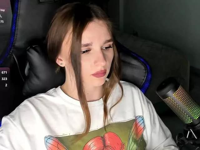 Offline MCfly-1 on BongaCams