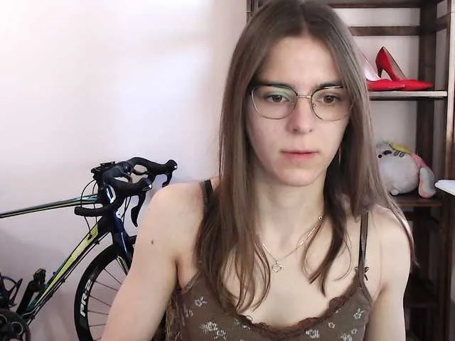 Offline MegiKiss on BongaCams