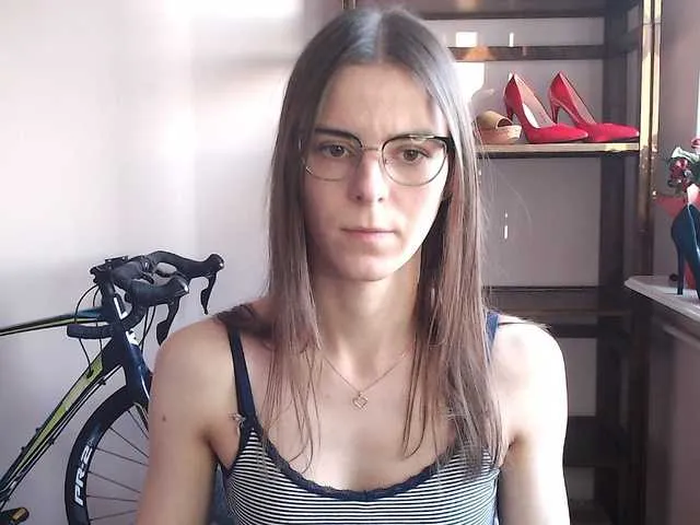 Offline MegiKiss on BongaCams