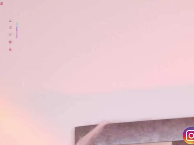 Offline MelyTaylor on BongaCams