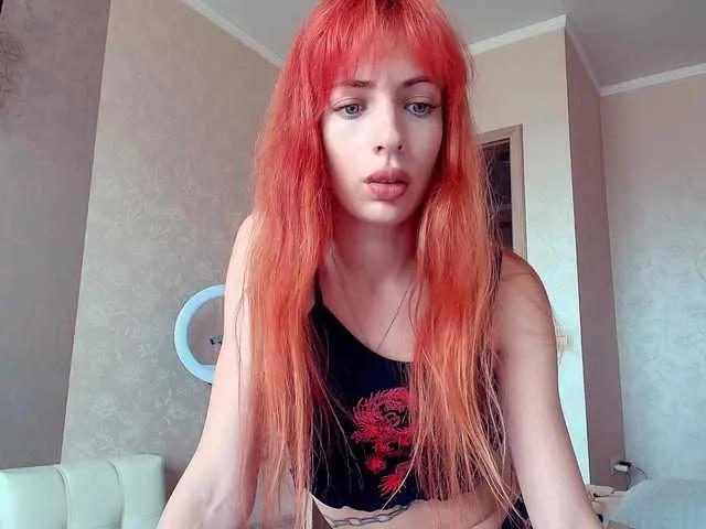 Offline MeowRoslavaa on BongaCams