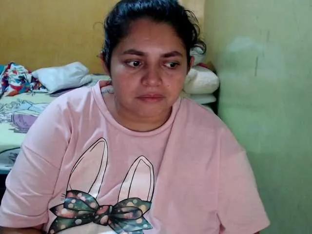 Offline mia-naughty on BongaCams