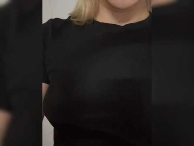 Offline Millashaa on BongaCams