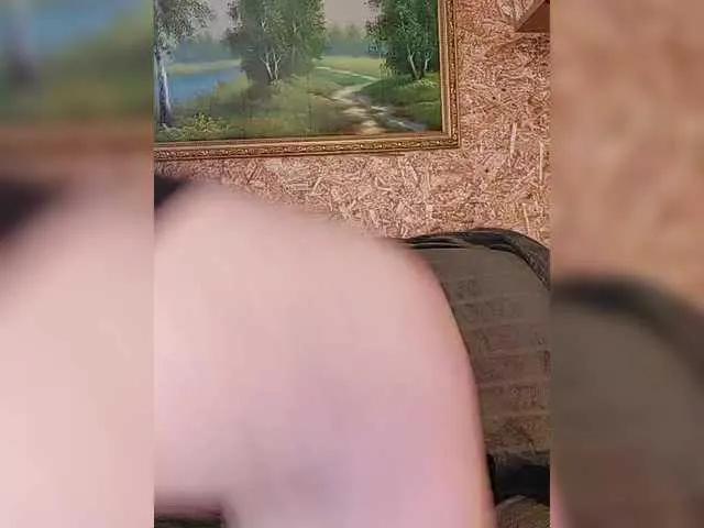 Offline milli1983 on BongaCams