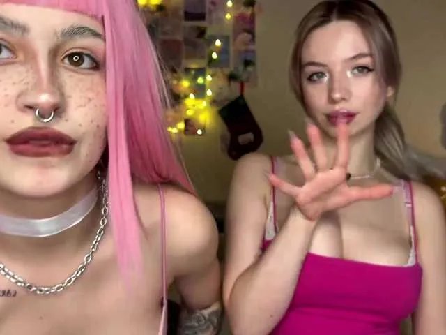 Offline Mirabbella on BongaCams