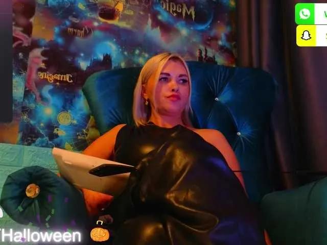 Freechat Mistress-Gwen on BongaCams