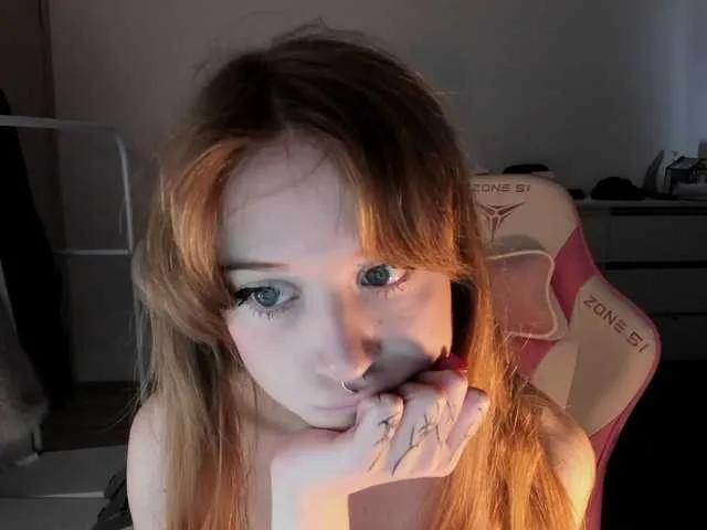 Offline mnepohuyy on BongaCams