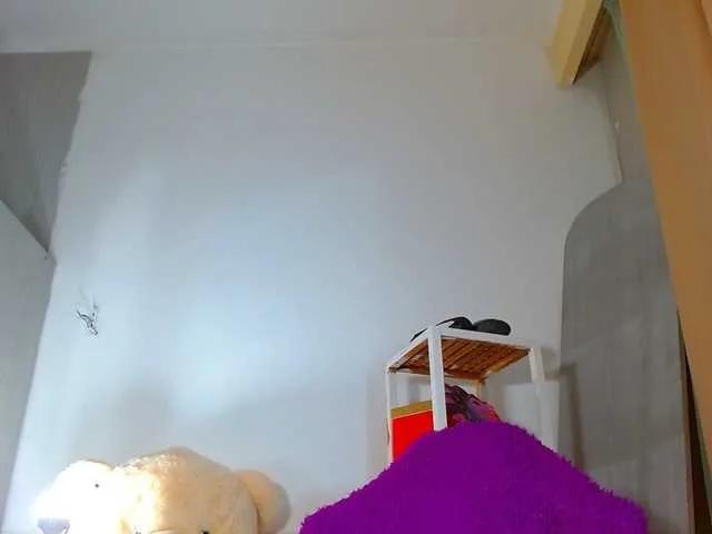 Offline moonmaiden on BongaCams