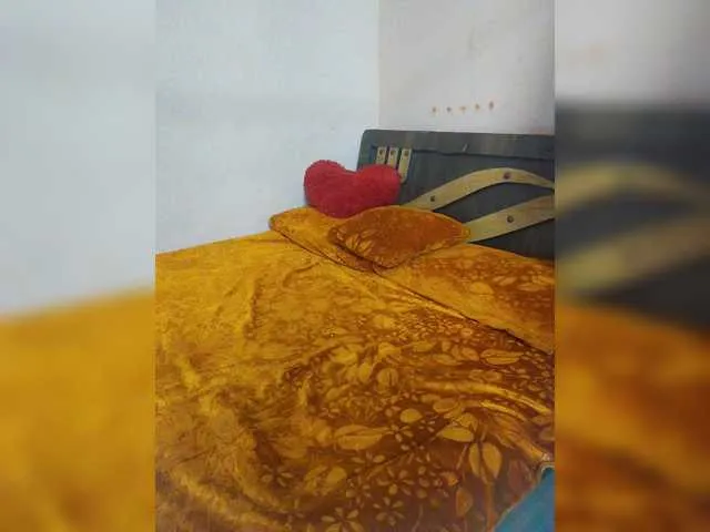 Offline ms-anika on BongaCams