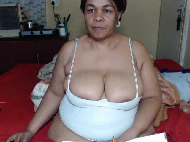 Offline Mydreamgirrl on BongaCams