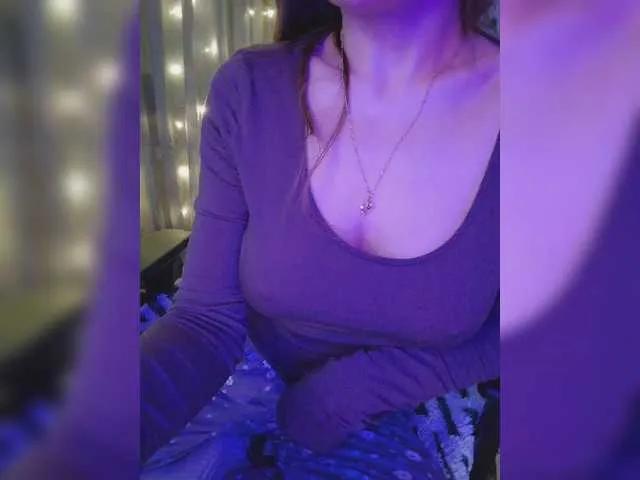 Freechat MyLittlegi on BongaCams