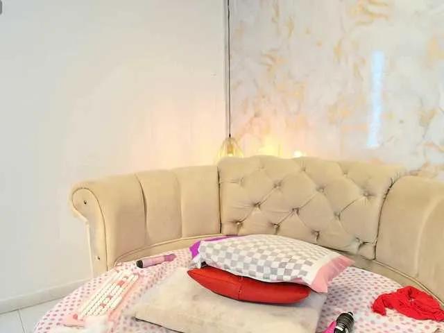 Offline nathamiller on BongaCams