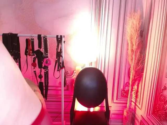 Freechat Naty-slavedoll on BongaCams