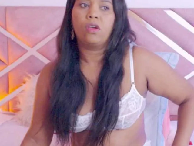 Offline NiaPratt on BongaCams