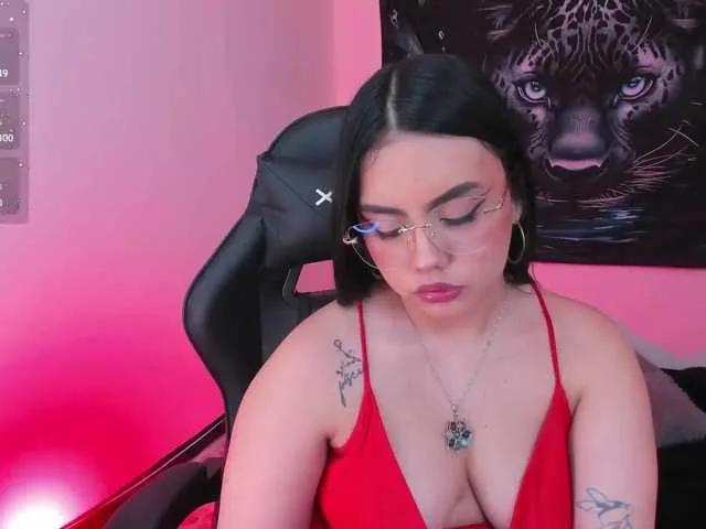 Offline Nicol-Ruizz on BongaCams