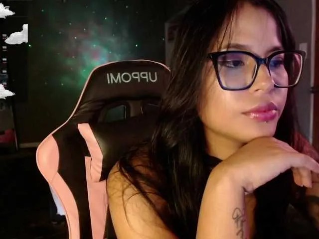 Offline OliviaCarter1 on BongaCams