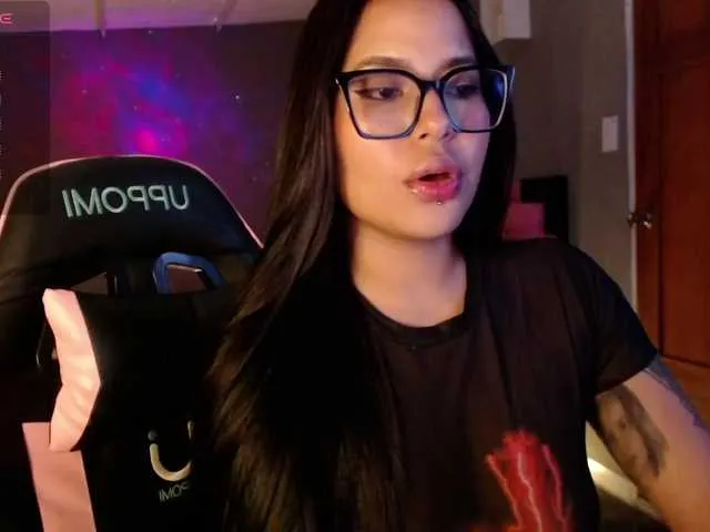 Offline OliviaCarter1 on BongaCams