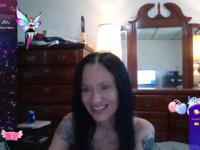 Freechat OrganzaK on BongaCams