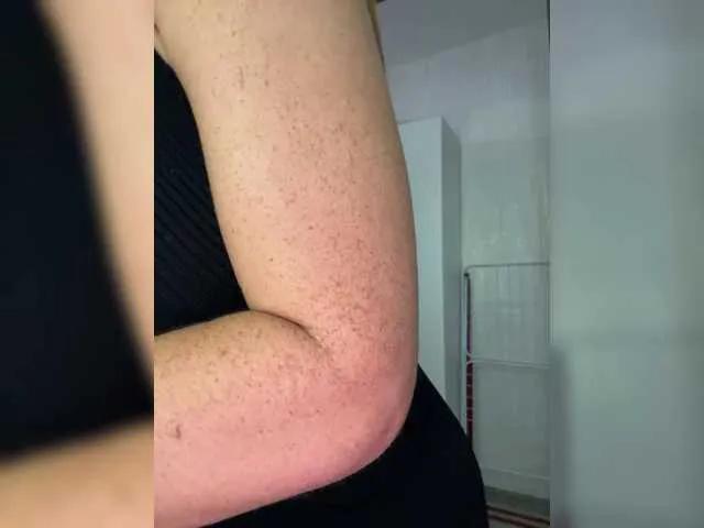 Freechat OrgazMia on BongaCams