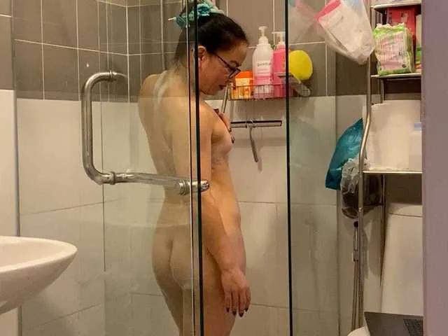 Offline PadThai on BongaCams