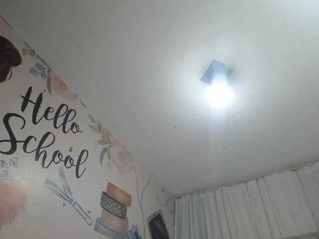 Offline paulina-evans on BongaCams