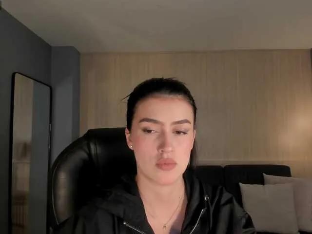 Offline PaulinaSantos1 on BongaCams