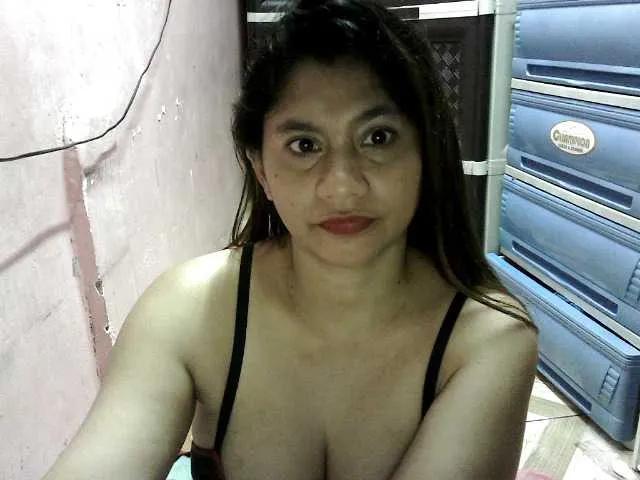 Offline peenastyfame on BongaCams